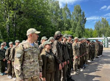 Директор Центра «ВОИН» открыл смену «Время юных героев» в Татарстане