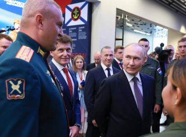 Владимир Путин поддержал идею открыть Центр «ВОИН» в каждом регионе России