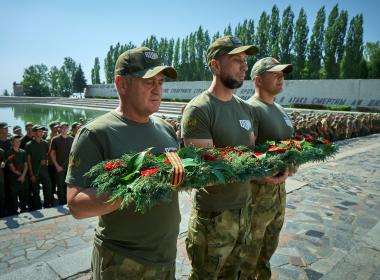 Курсанты межрегиональной смены «Время юных героев» почтили память защитников Сталинграда