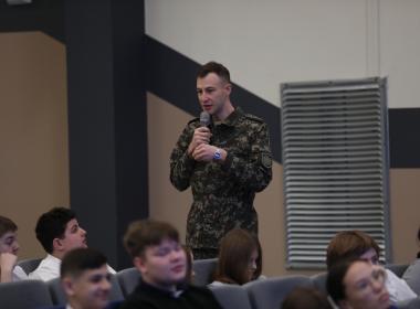 Курсанты Центра «ВОИН» поздравили с Днем воссоединения Крыма с Россией