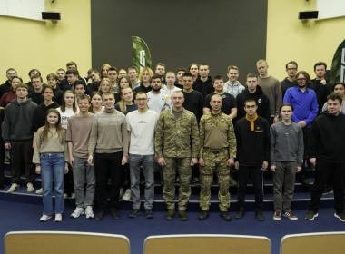 Свердловские курсанты получили сертификаты о завершении обучения в Центре «ВОИН»